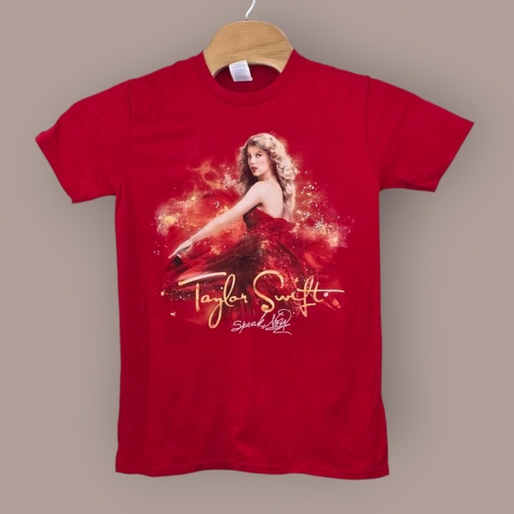 TAYLOR SWIFT 2011 Speak Now Concert Tour Dates Shirt Red Double Side Adult Small - Picture 1 of 9